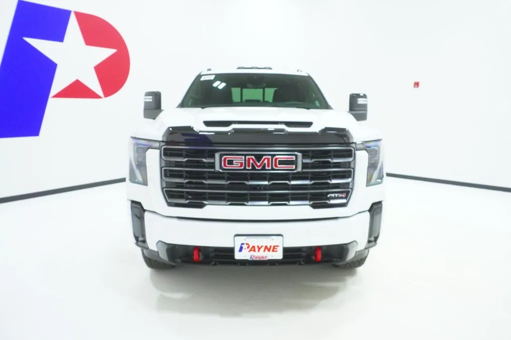 2026 GMC Sierra 2500HD AT4