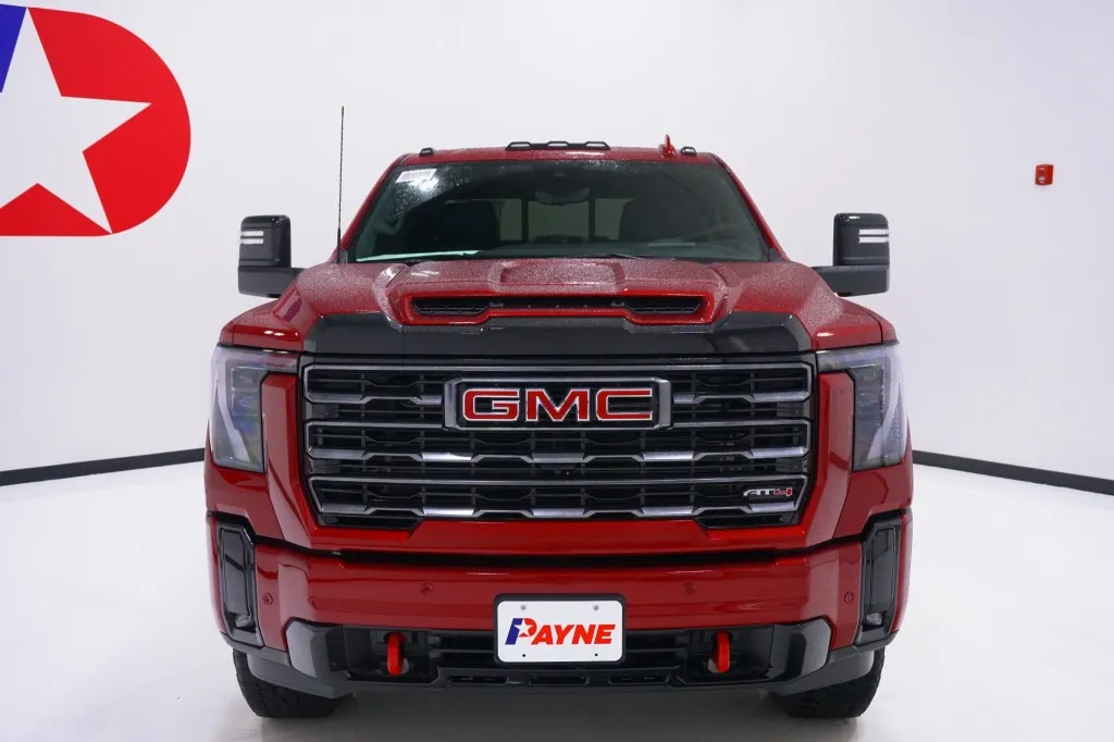 2026 GMC Sierra 2500HD AT4