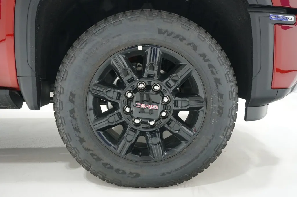 2026 GMC Sierra 2500HD AT4