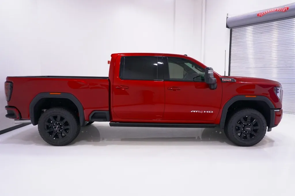 2026 GMC Sierra 2500HD AT4