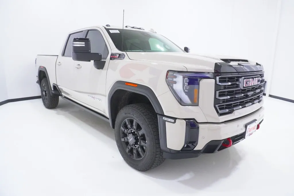 2026 GMC Sierra 2500HD AT4
