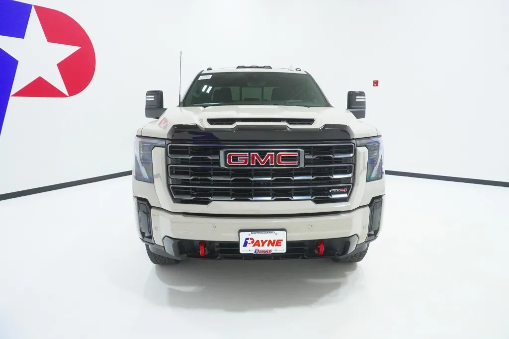 2026 GMC Sierra 2500HD AT4