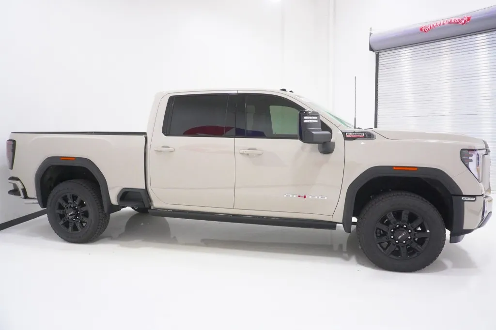 2026 GMC Sierra 2500HD AT4