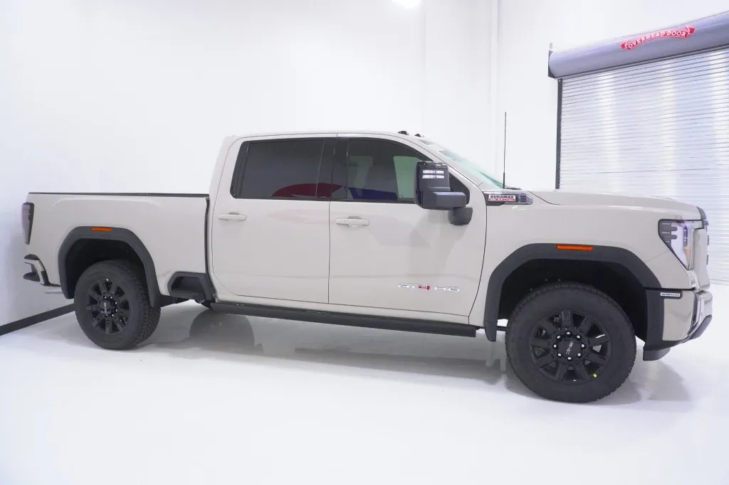 2026 GMC Sierra 2500HD AT4