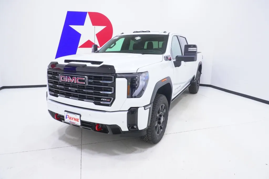 2026 GMC Sierra 2500HD AT4