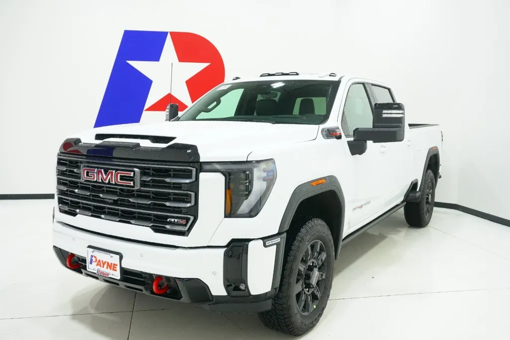 2026 GMC Sierra 2500HD AT4