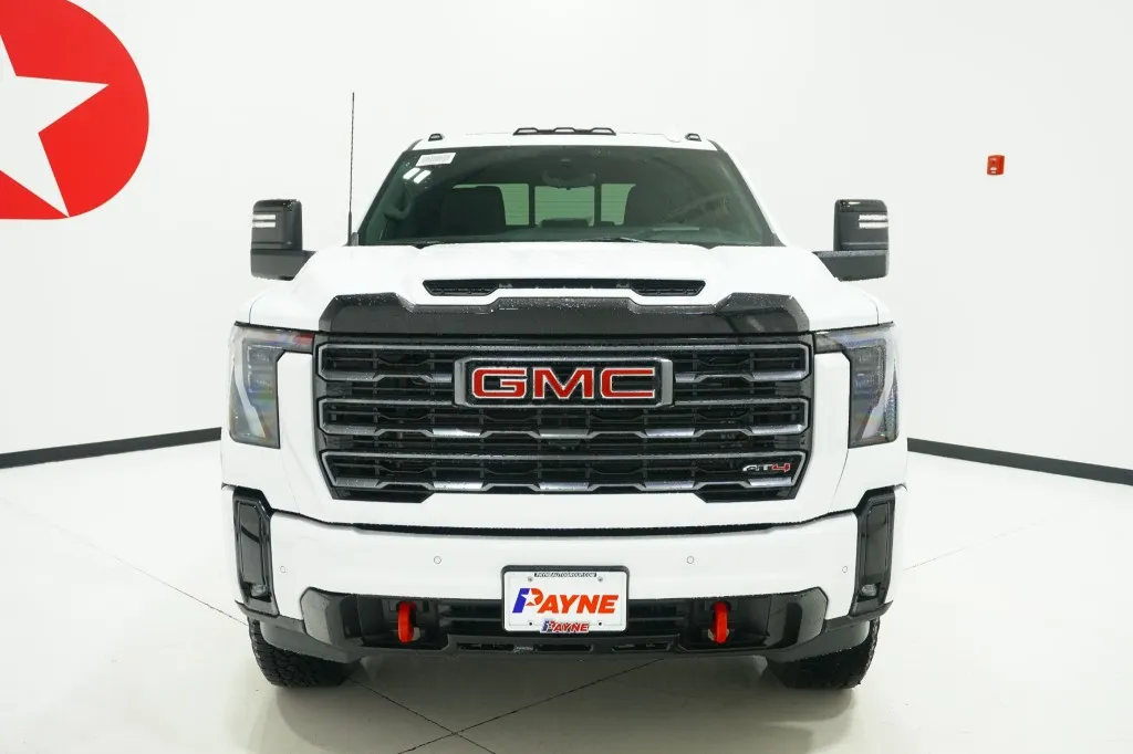 2026 GMC Sierra 2500HD AT4