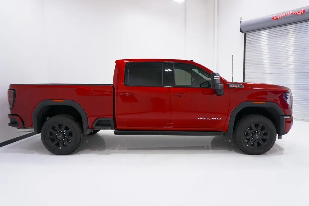 2026 GMC Sierra 2500HD AT4