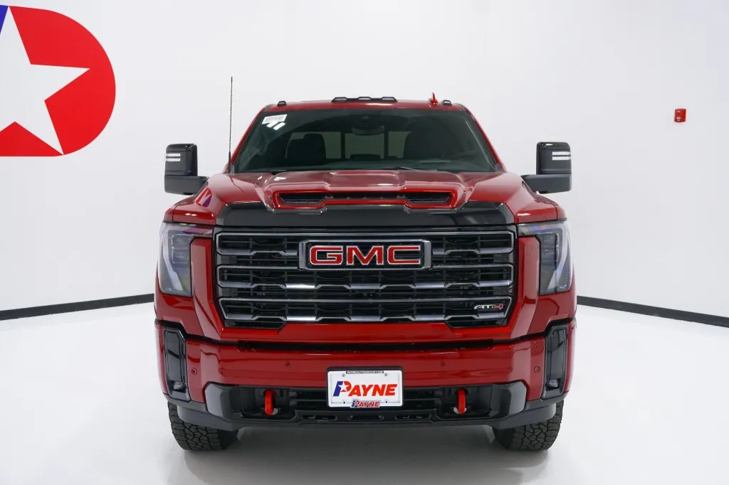 2026 GMC Sierra 2500HD AT4