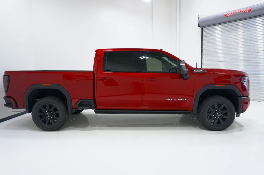 2026 GMC Sierra 2500HD AT4