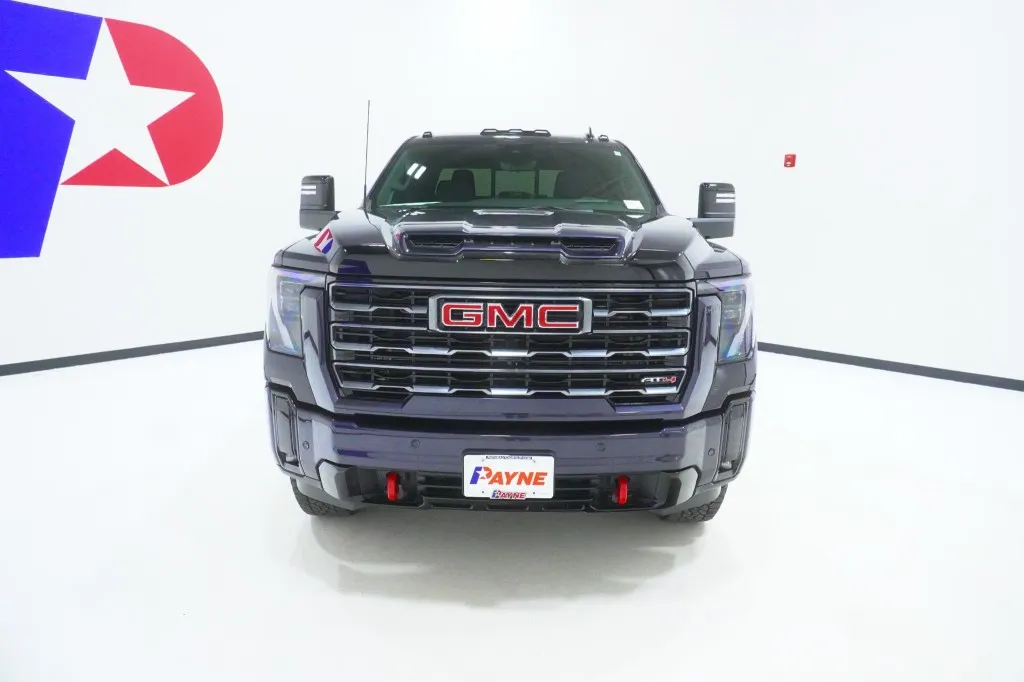 2026 GMC Sierra 2500HD AT4