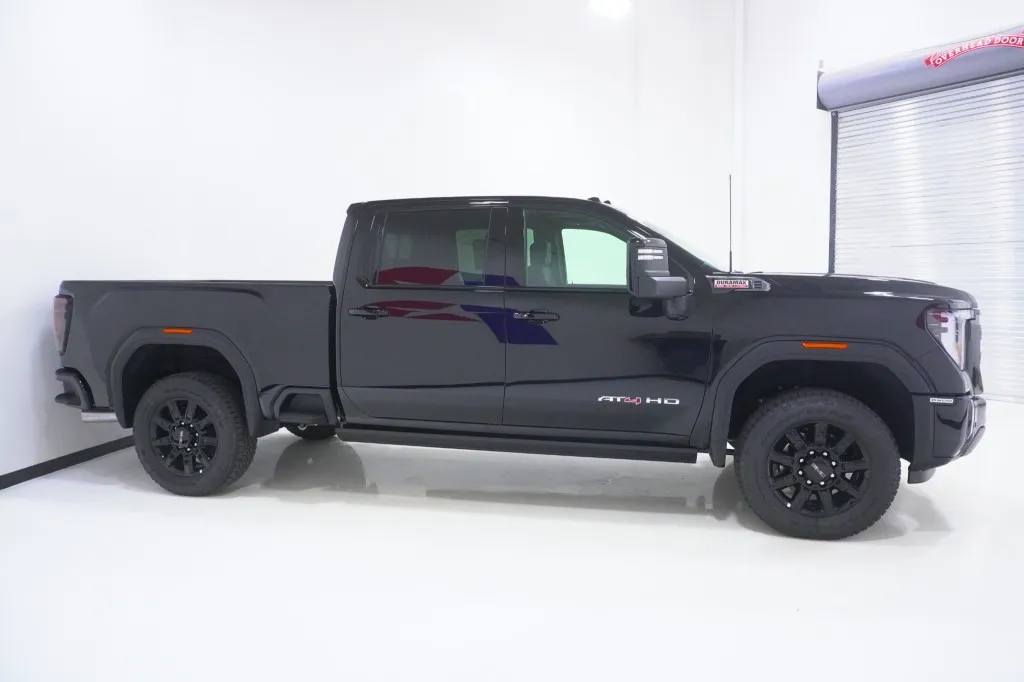 2026 GMC Sierra 2500HD AT4