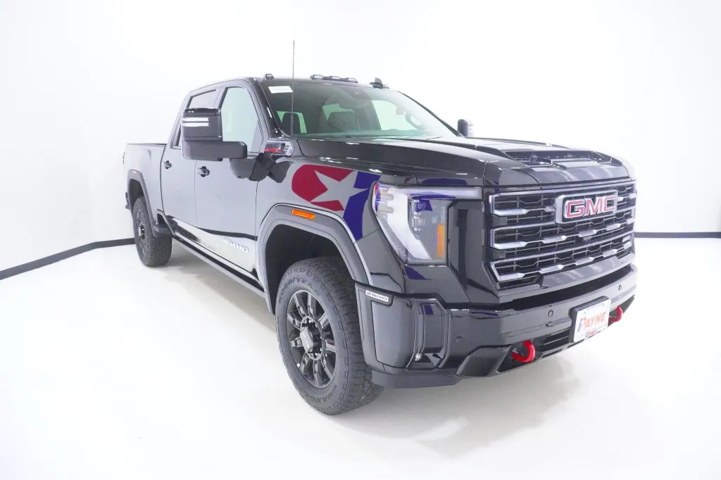 2026 GMC Sierra 2500HD AT4