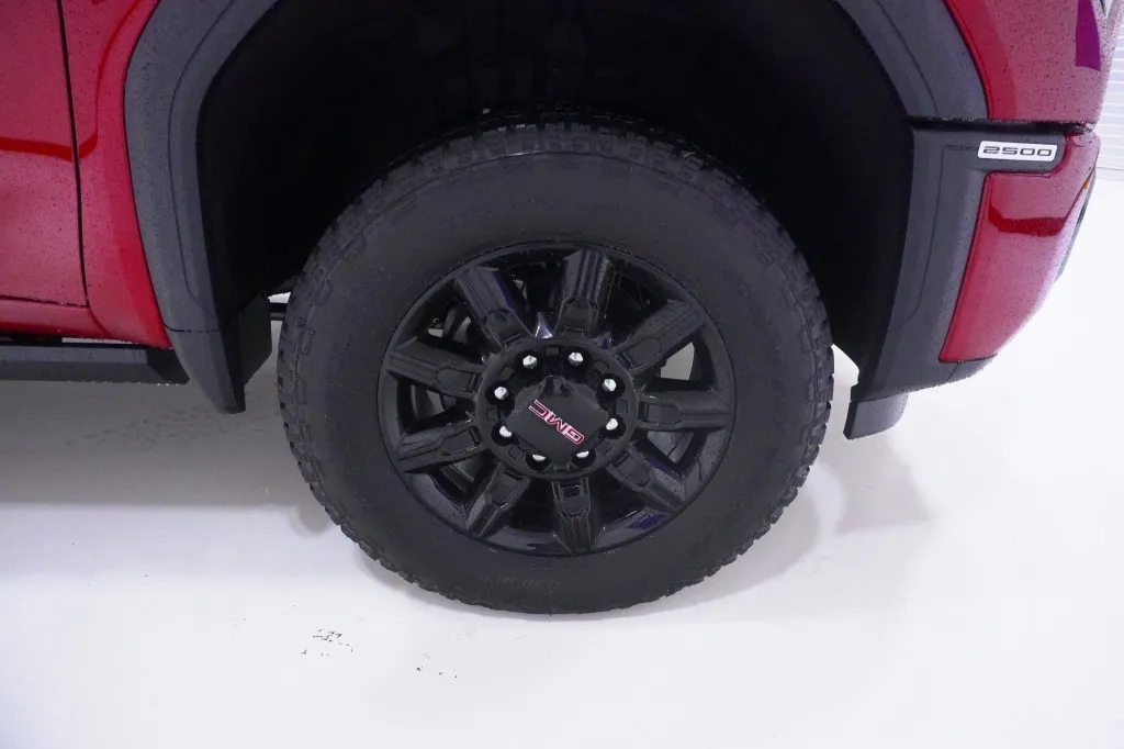 2026 GMC Sierra 2500HD AT4