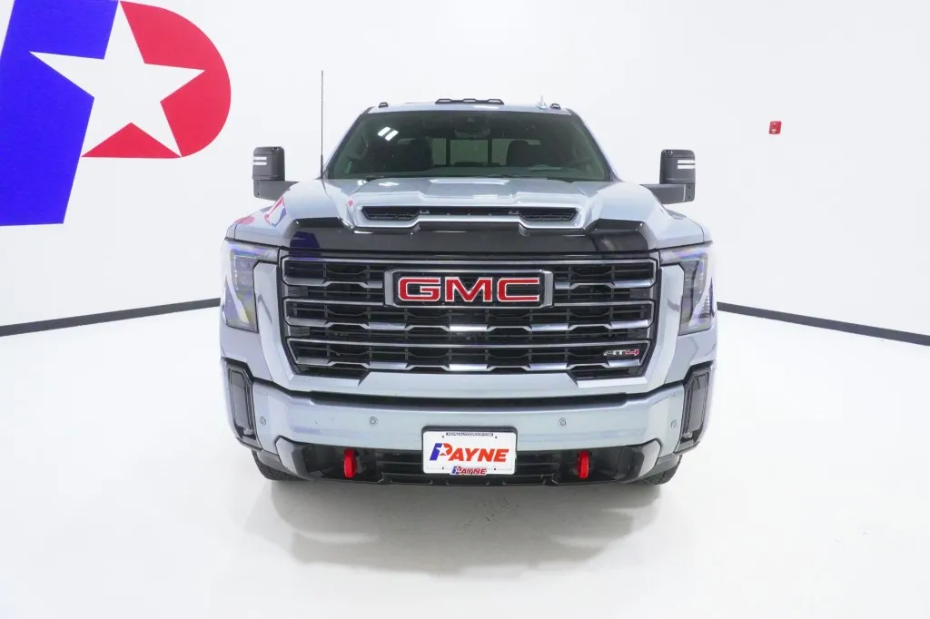 2025 GMC Sierra 2500HD AT4