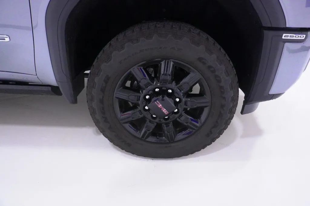 2025 GMC Sierra 2500HD AT4