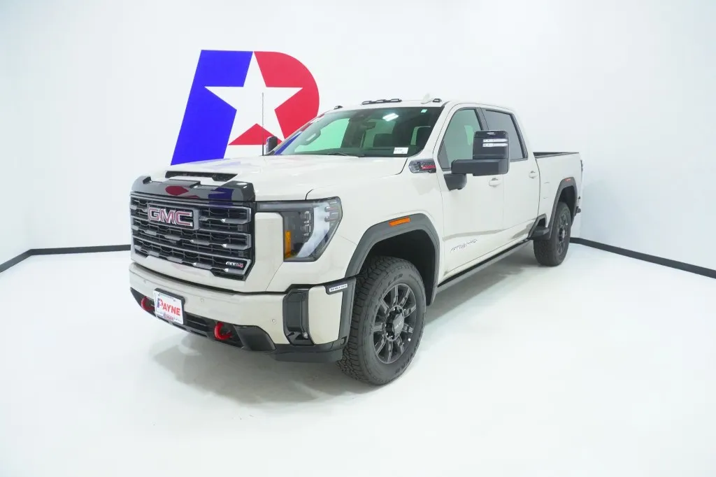 2026 GMC Sierra 2500HD AT4