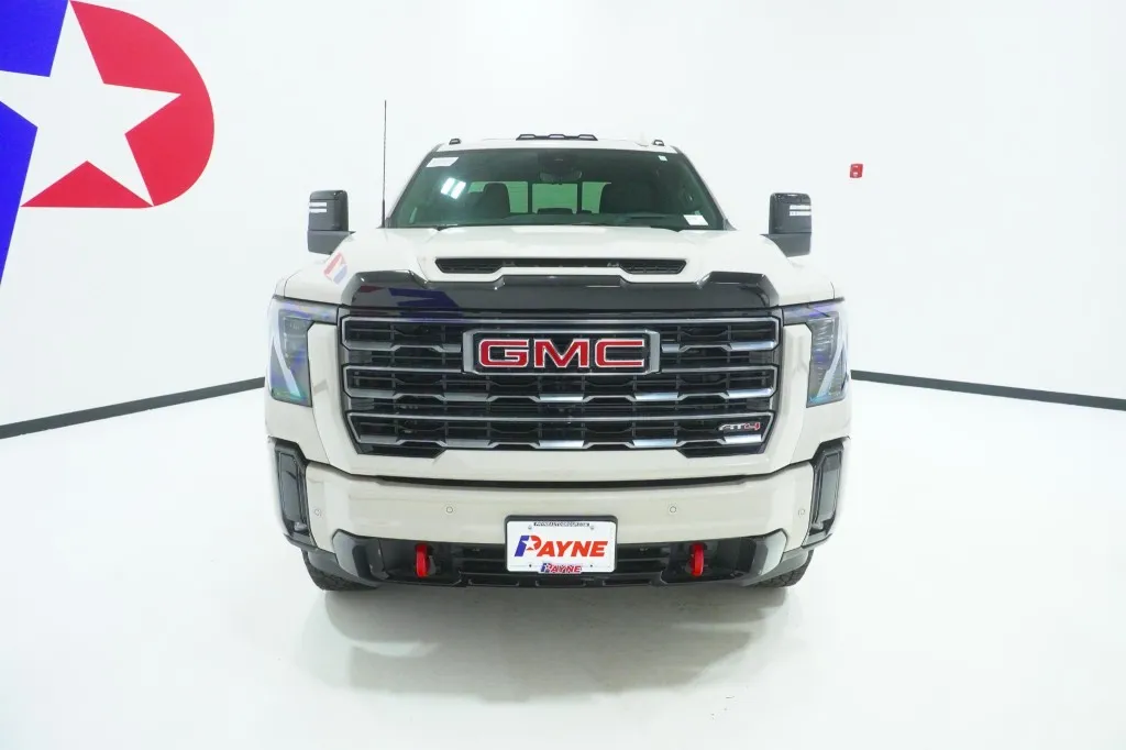 2026 GMC Sierra 2500HD AT4
