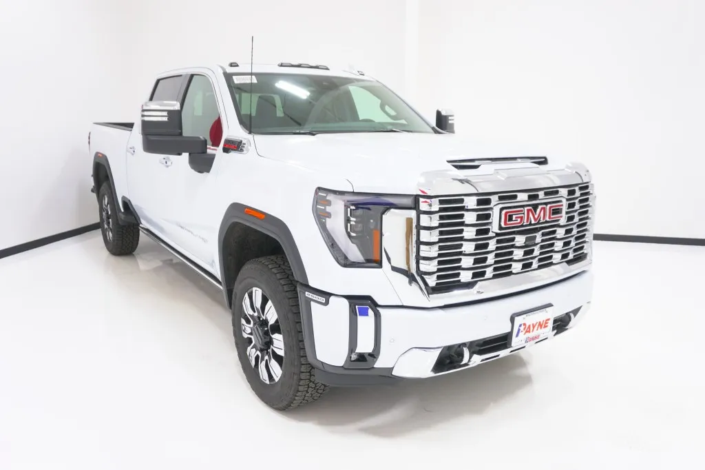2026 GMC Sierra 2500HD Denali