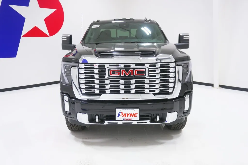 2026 GMC Sierra 2500HD Denali