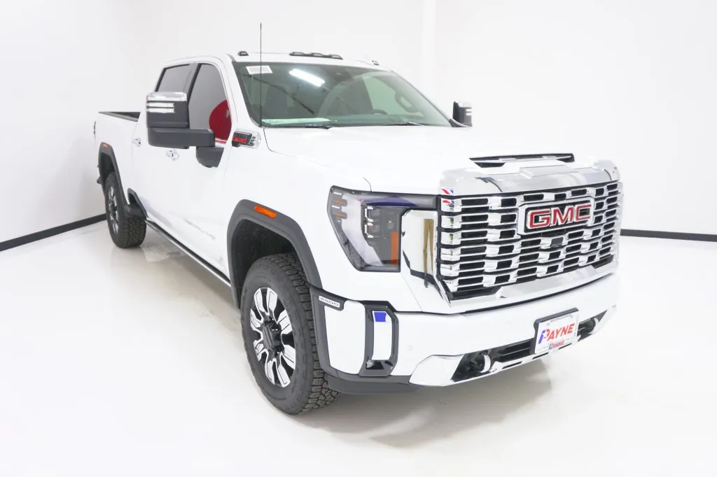 2026 GMC Sierra 2500HD Denali