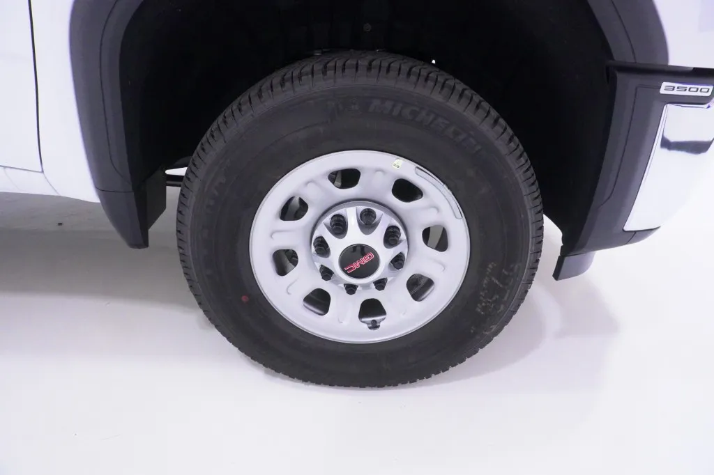 2026 GMC Sierra 3500HD Pro