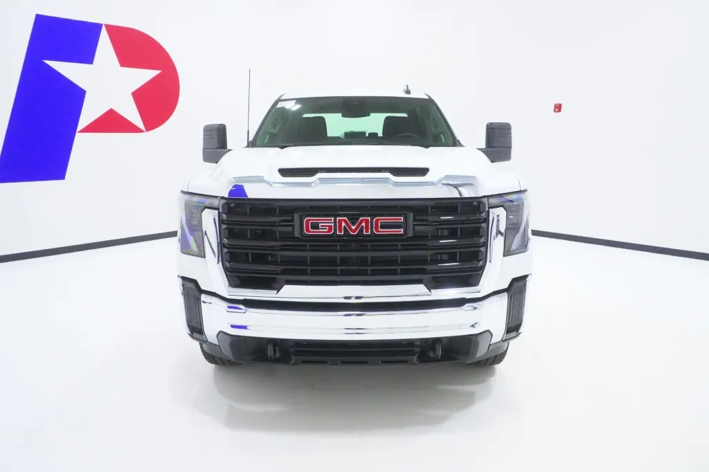 2026 GMC Sierra 3500HD Pro