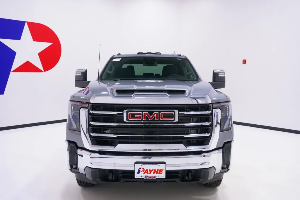 2026 GMC Sierra 3500HD SLT
