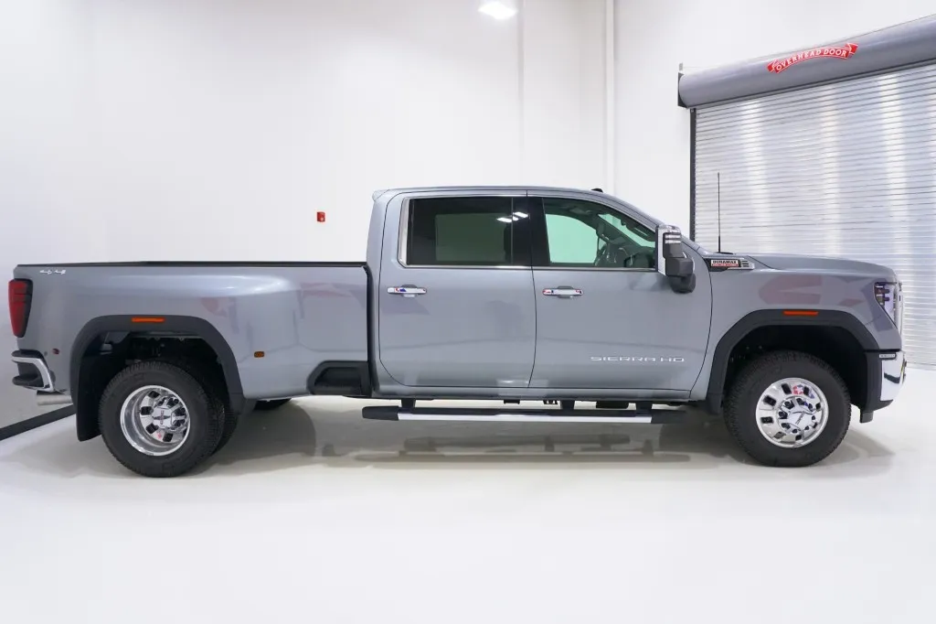 2026 GMC Sierra 3500HD SLT