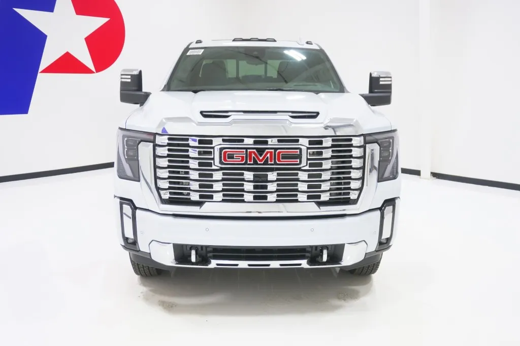 2026 GMC Sierra 3500HD Denali