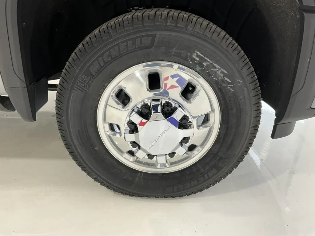 2026 GMC Sierra 3500HD Denali