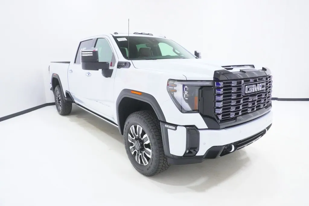 2026 GMC Sierra 2500HD Denali Ultimate