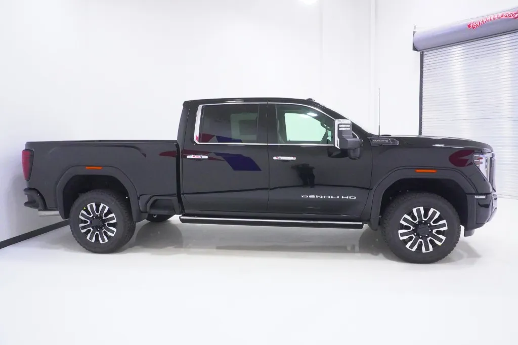 2026 GMC Sierra 2500HD Denali Ultimate