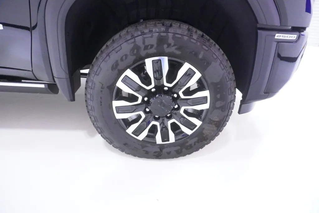2026 GMC Sierra 2500HD Denali Ultimate