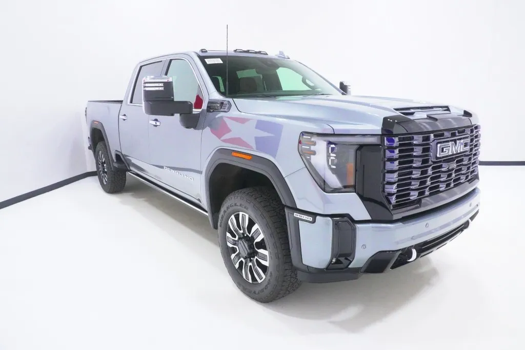 2026 GMC Sierra 2500HD Denali Ultimate