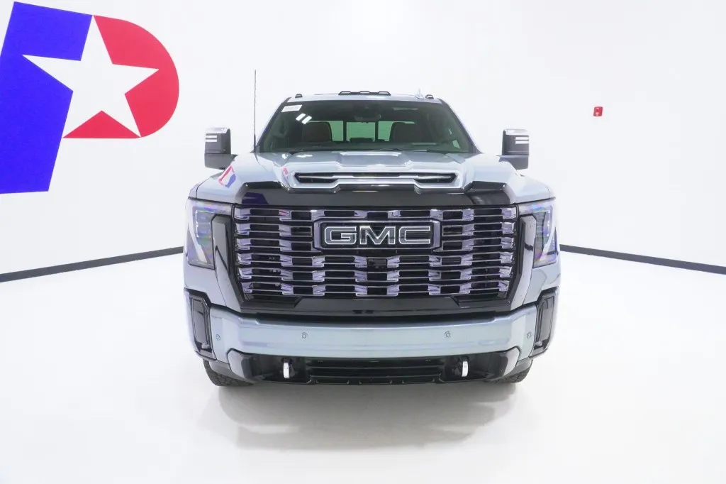 2026 GMC Sierra 2500HD Denali Ultimate