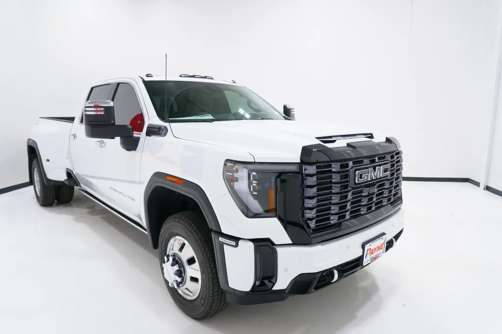 2026 GMC Sierra 3500HD Denali Ultimate