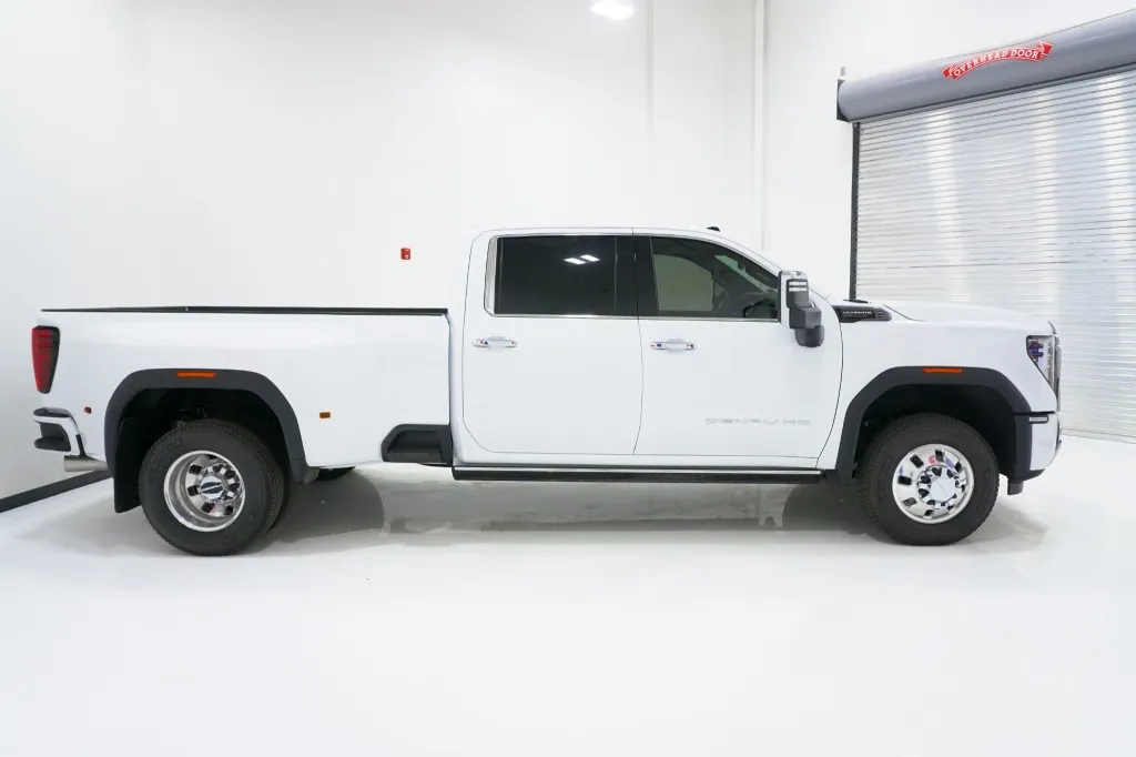 2026 GMC Sierra 3500HD Denali Ultimate