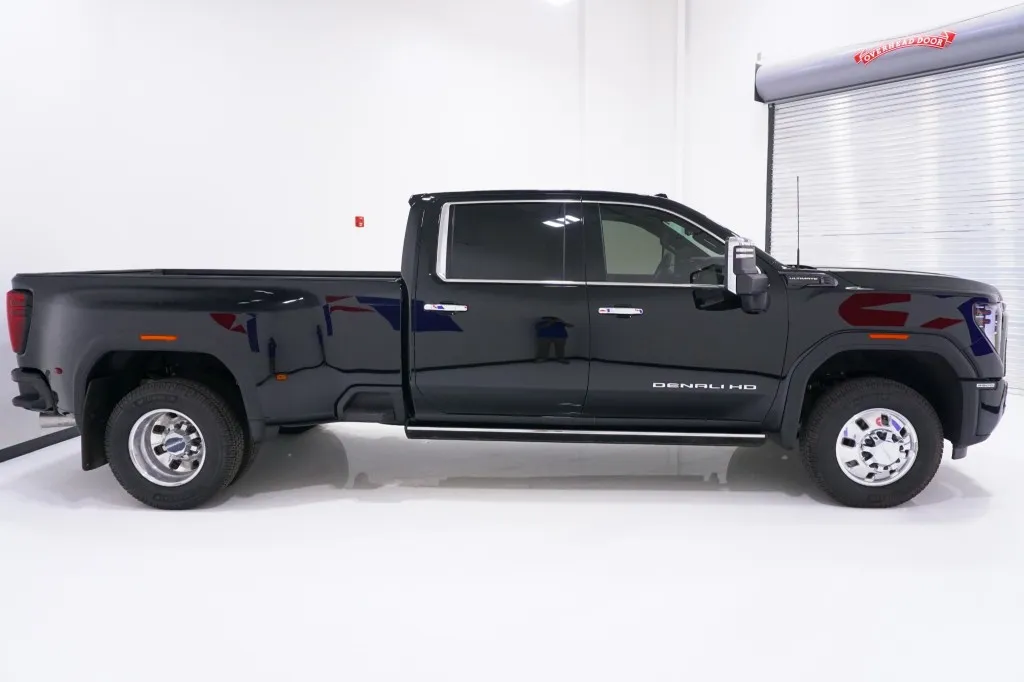 2026 GMC Sierra 3500HD Denali Ultimate