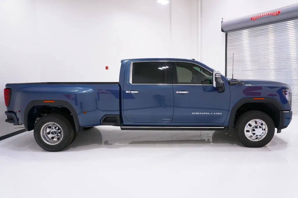2026 GMC Sierra 3500HD Denali Ultimate