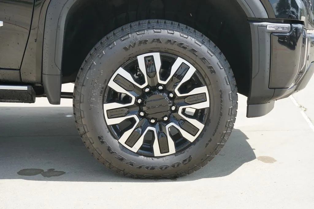 2026 GMC Sierra 3500HD Denali Ultimate