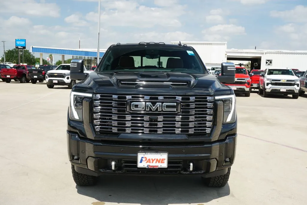 2026 GMC Sierra 3500HD Denali Ultimate