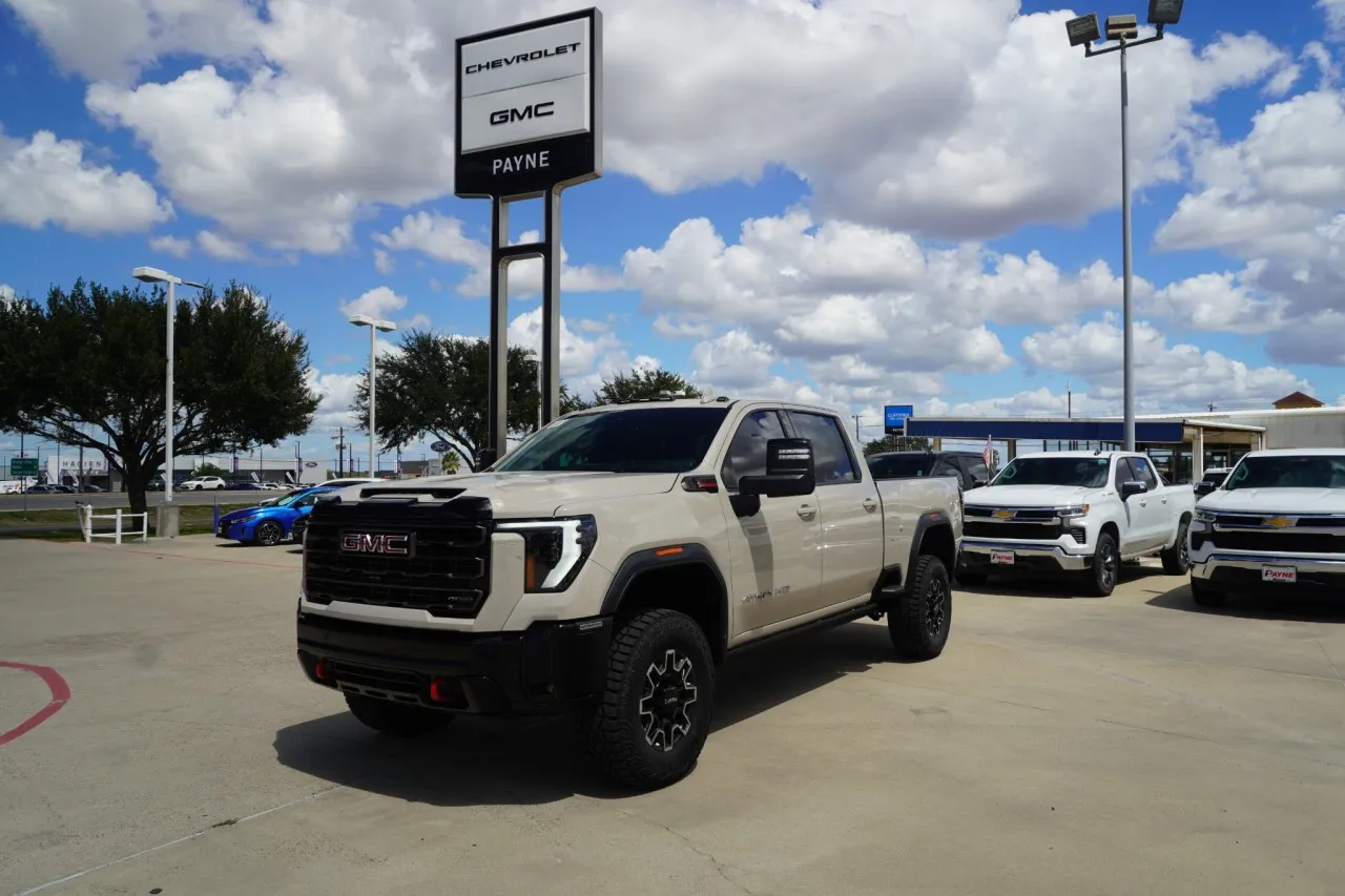 2026 GMC Sierra 2500HD AT4X