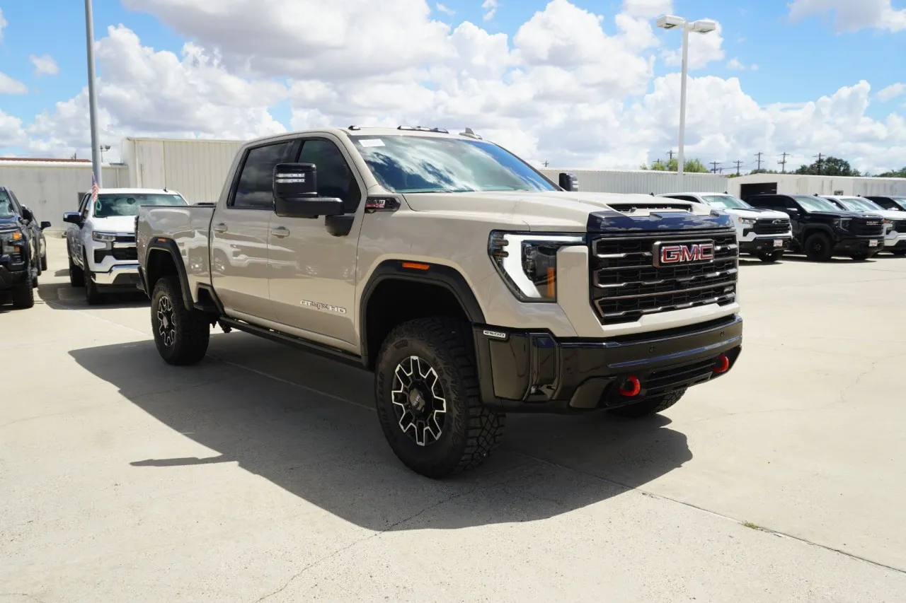 2026 GMC Sierra 2500HD AT4X