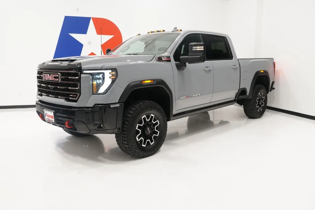 2025 GMC Sierra 2500HD AT4X