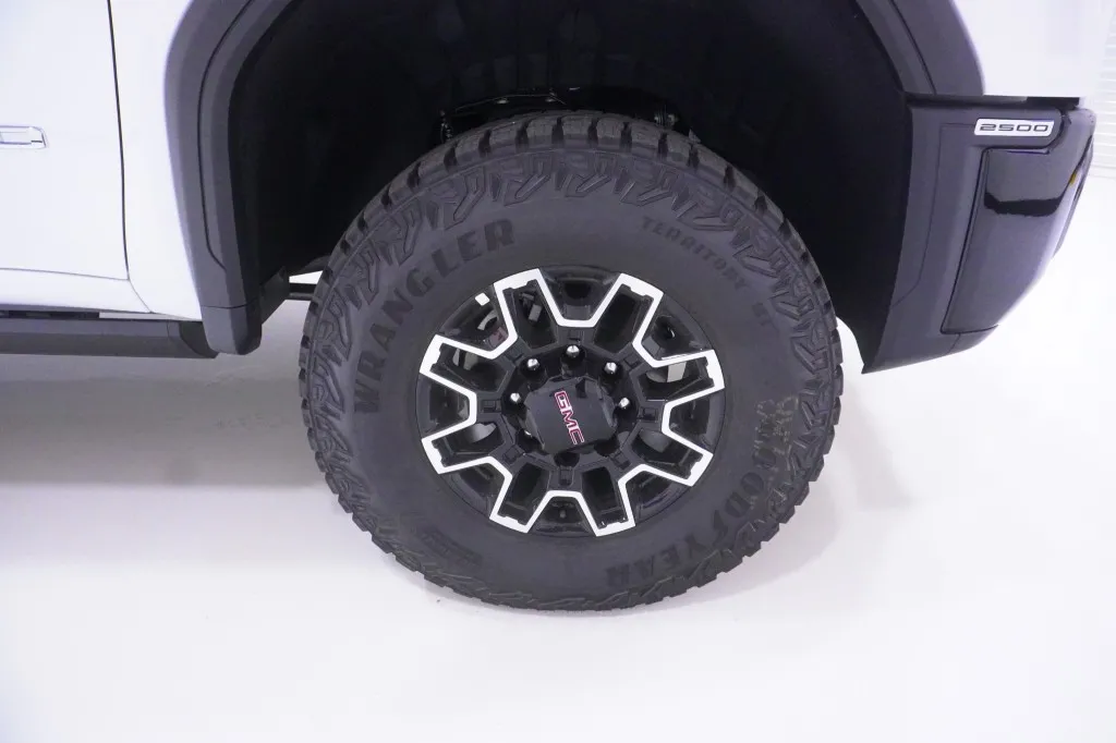 2026 GMC Sierra 2500HD AT4X