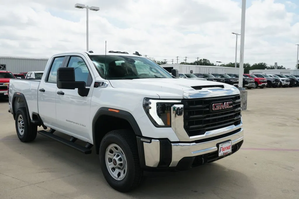 2026 GMC Sierra 2500HD Pro