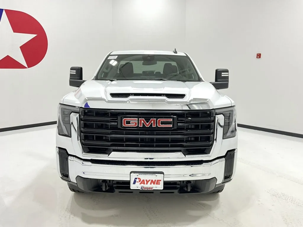 2026 GMC Sierra 2500HD Pro