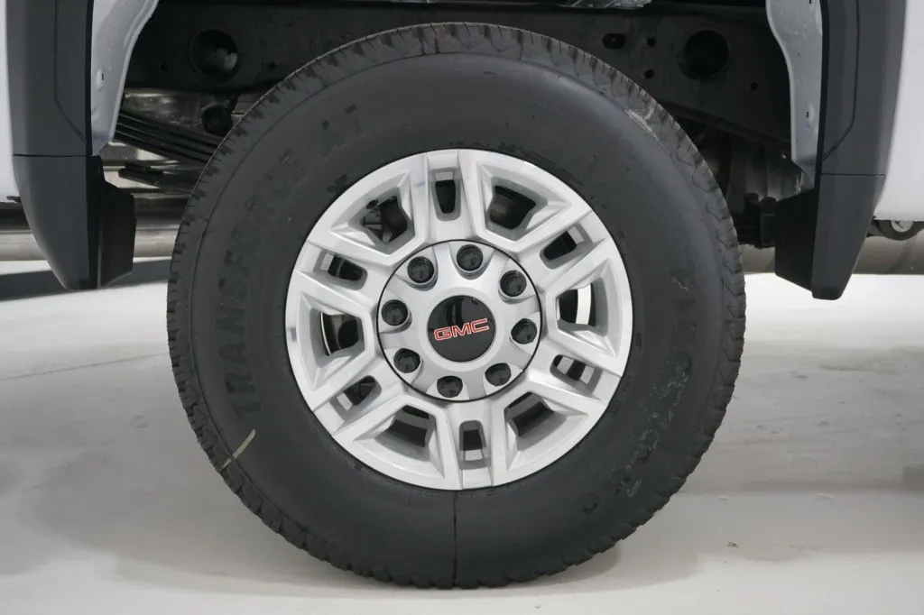 2026 GMC Sierra 2500HD Pro