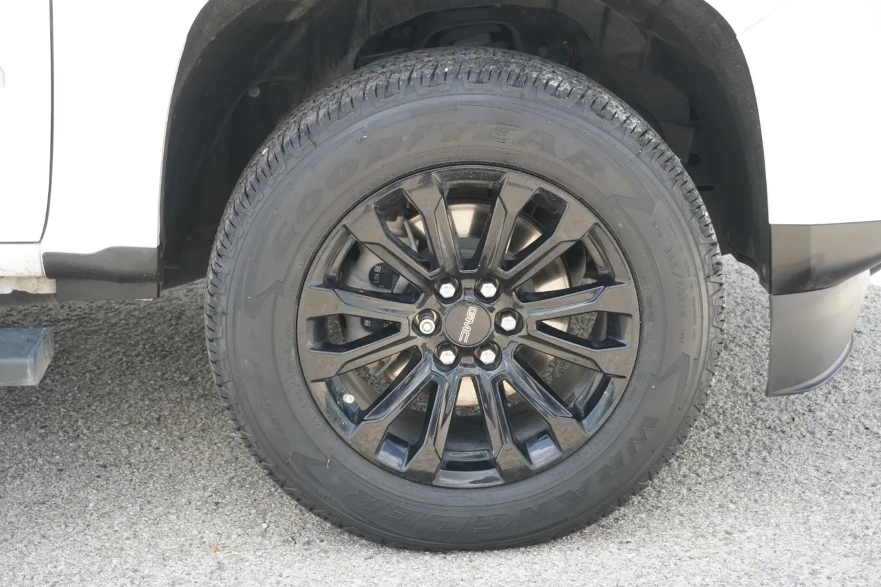 2022 GMC Canyon 2WD Elevation Standard
